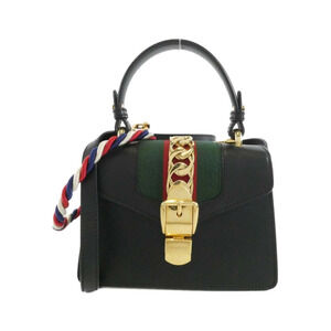 Gucci Sylvie shoulder bag gold chain buckle closure Black